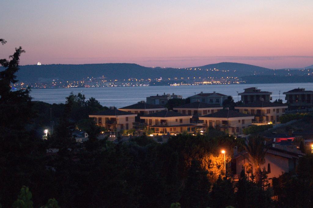 Pasalimani Hotel Cesme Exterior photo